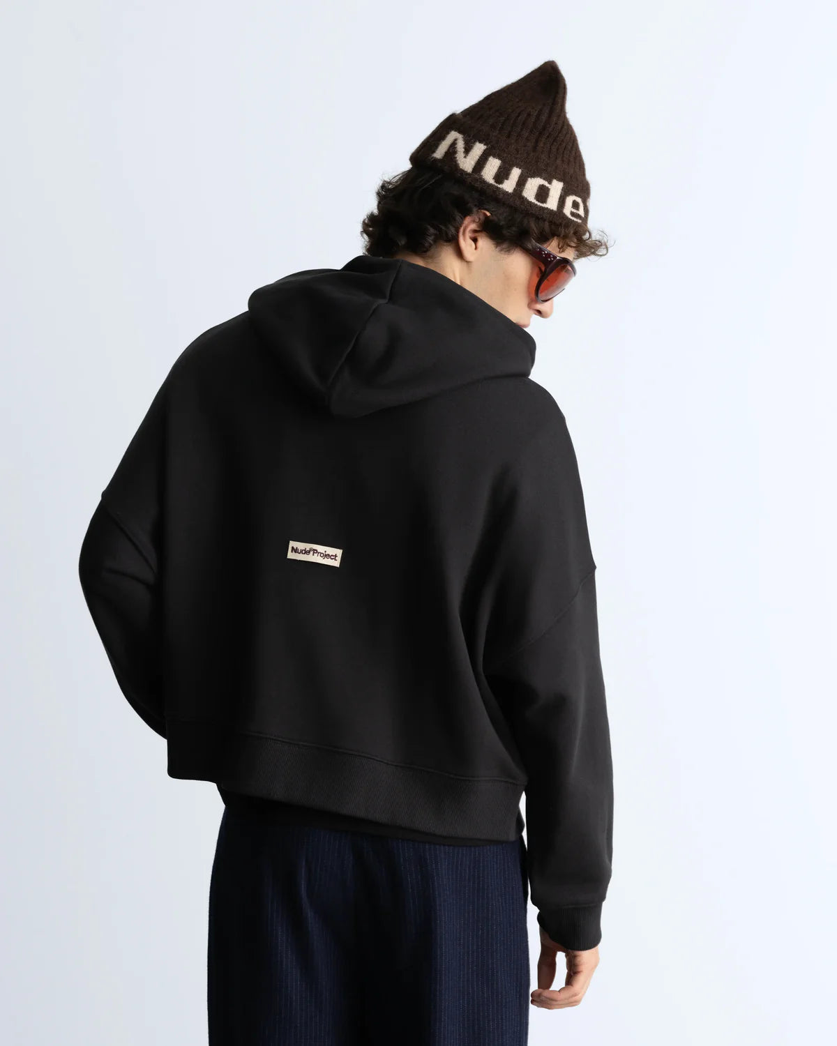 Side-Eye Zip-Up Hoodie Black