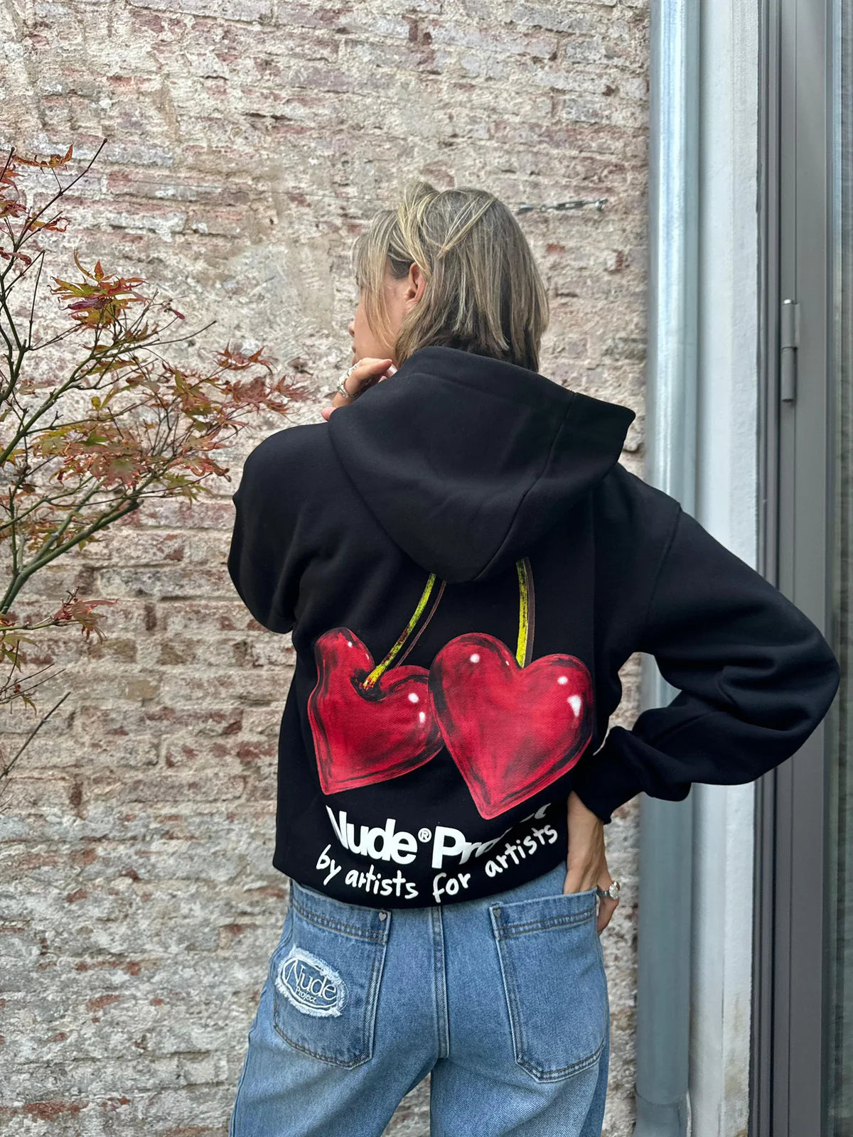 Juicy Cherry Hoodie Black